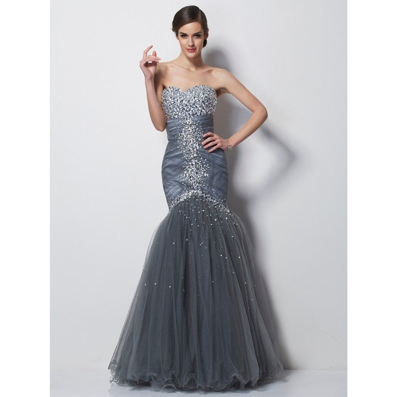 Trumpet/Mermaid Sweetheart Sleeveless Beading Long Net Dresses