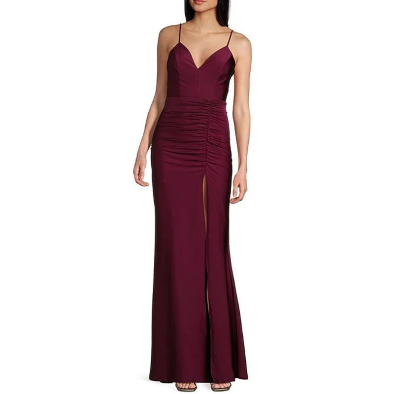 V-neck parallel crepe seam length prom dress