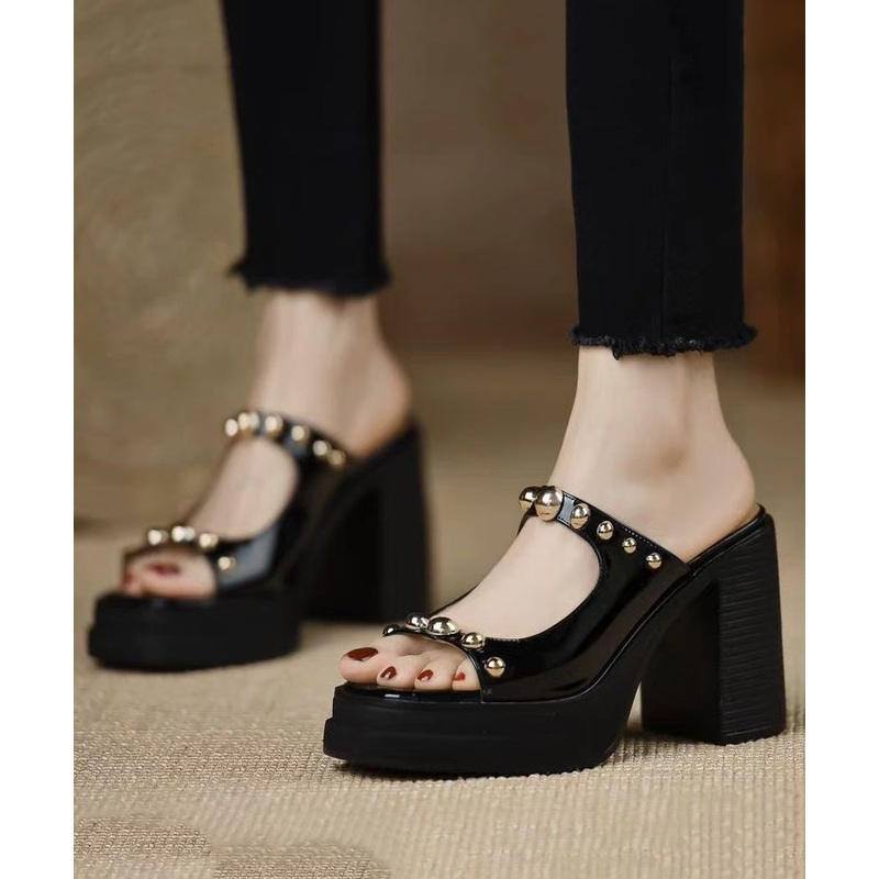 Stylish Rivet Splicing Chunky Heel Black Cowhide Leather Slide Sandals