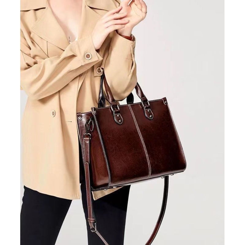 New Coffee Versatile European And American Cowhide Handbag