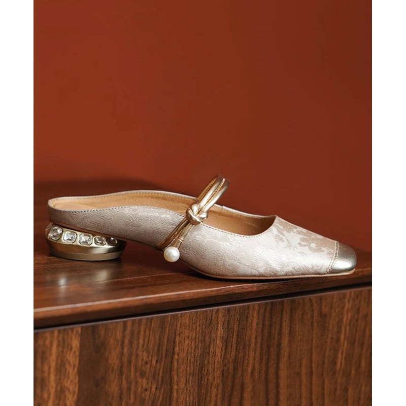 Chinese Style Champagne Cowhide Leather Embossed Slide Sandals