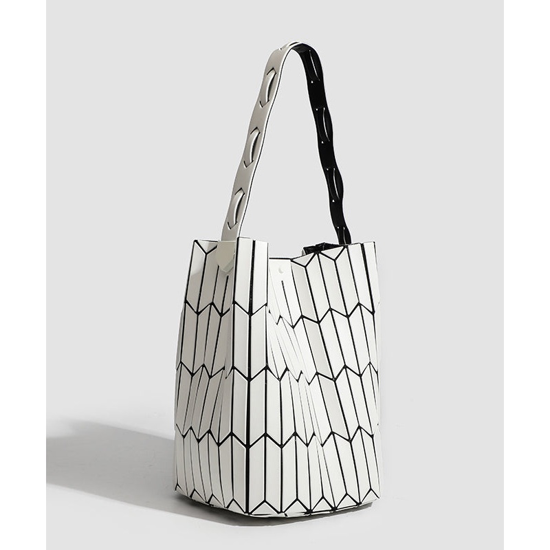 Japanese Style Fashion Geometric Diamond Grid Shoulder Bag
