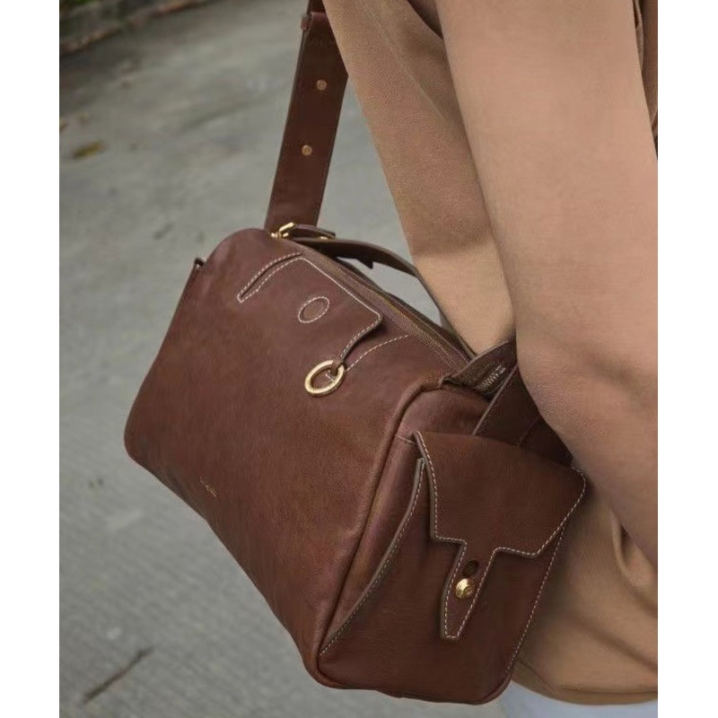 New Brown Durable Calf Leather Messenger Bag