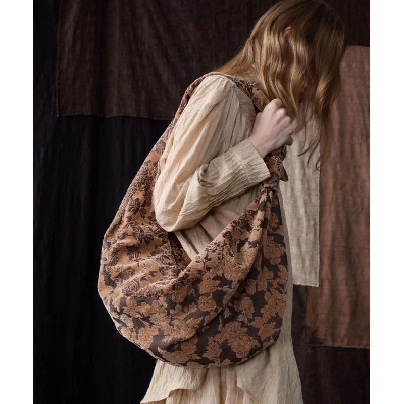 New Leopard Embroideried Velour Large Capacity Satchel Handbag